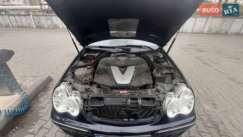 Универсал Mercedes-Benz C-Class 2007 в Житомире