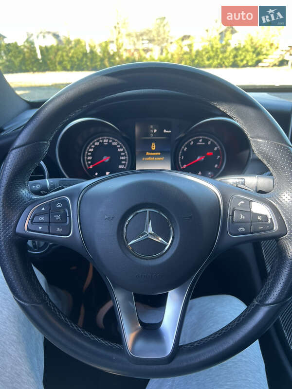 Седан Mercedes-Benz C-Class 2017 в Косове фото 12 Седан Mercedes-Benz C-Class 2017 в Косове