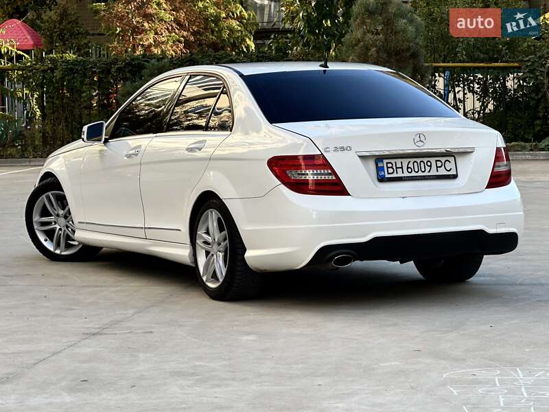 Седан Mercedes-Benz C-Class 2012 в Одесі