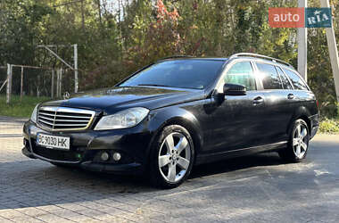 Універсал Mercedes-Benz C-Class 2013 в Львові