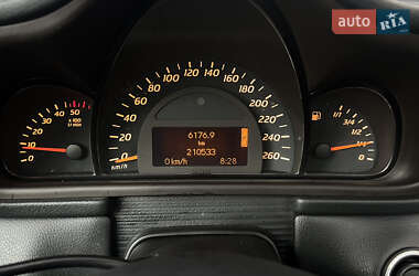 Купе Mercedes-Benz C-Class 2004 в 