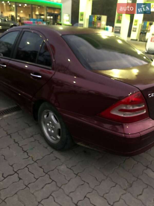 Седан Mercedes-Benz C-Class 2000 в Ивано-Франковске фото 2 Седан Mercedes-Benz C-Class 2000 в Ивано-Франковске