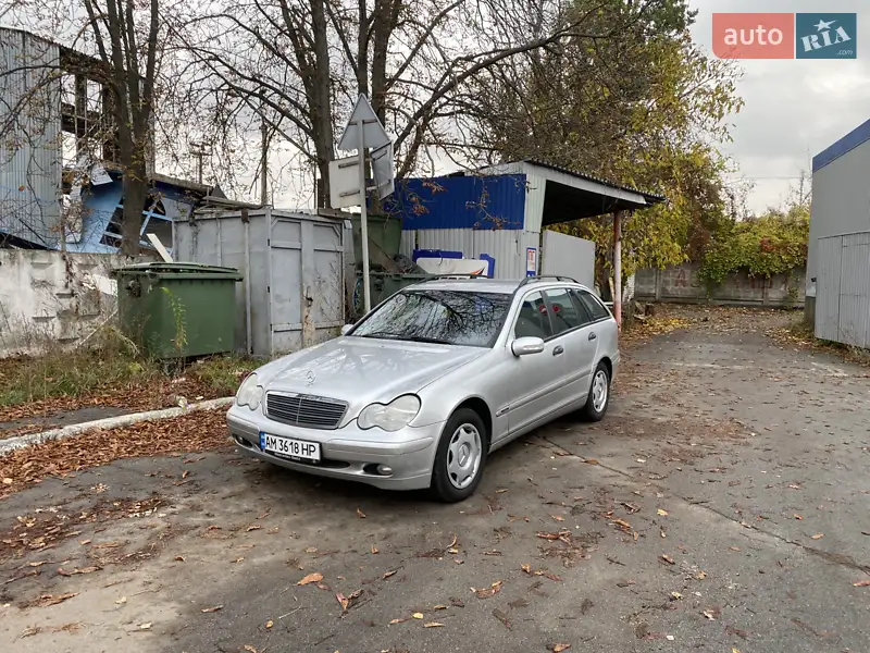 Mercedes-Benz C-Class