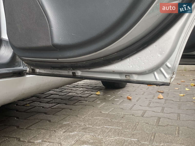 Универсал Mercedes-Benz C-Class 2003 в Житомире фото 10 Универсал Mercedes-Benz C-Class 2003 в Житомире