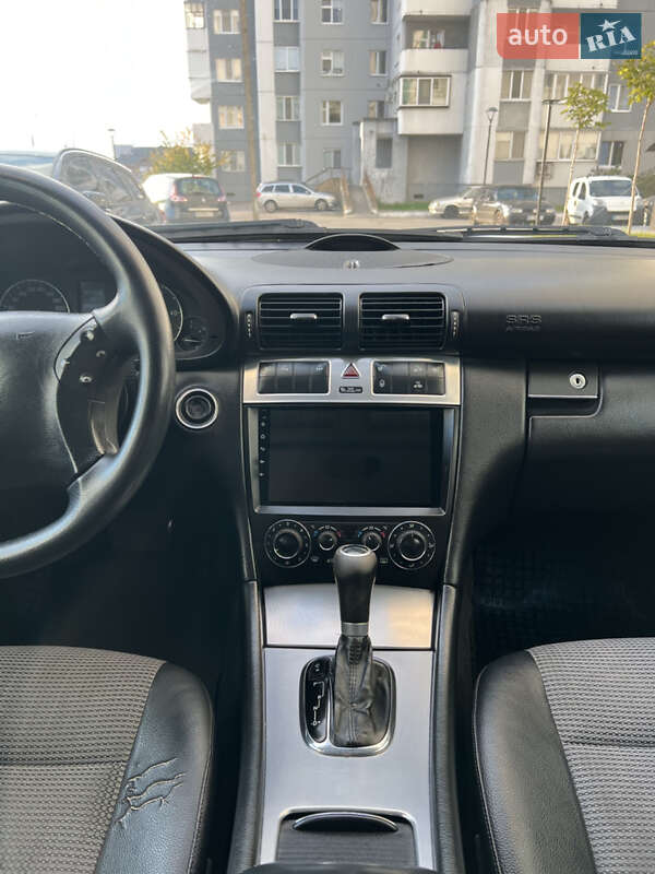 Універсал Mercedes-Benz C-Class 2007 в Вараші фото 26 Універсал Mercedes-Benz C-Class 2007 в Вараші