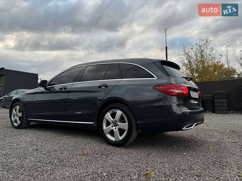 Универсал Mercedes-Benz C-Class 2015 в Кременце