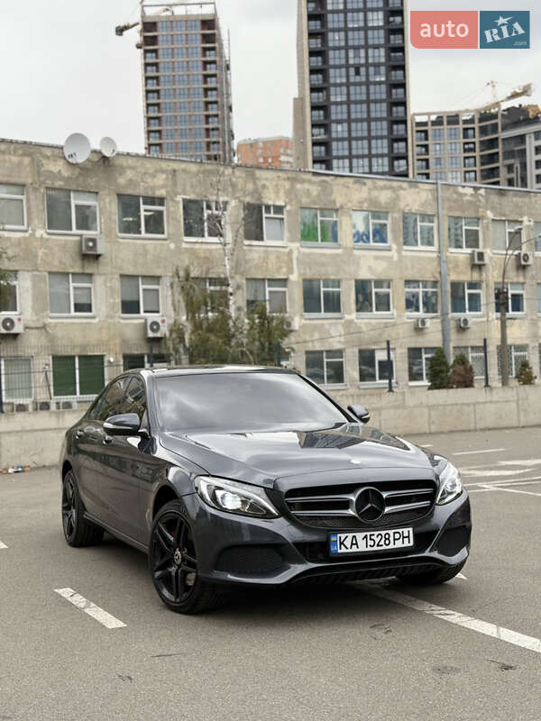 Седан Mercedes-Benz C-Class 2015 в Киеве фото 2 Седан Mercedes-Benz C-Class 2015 в Киеве