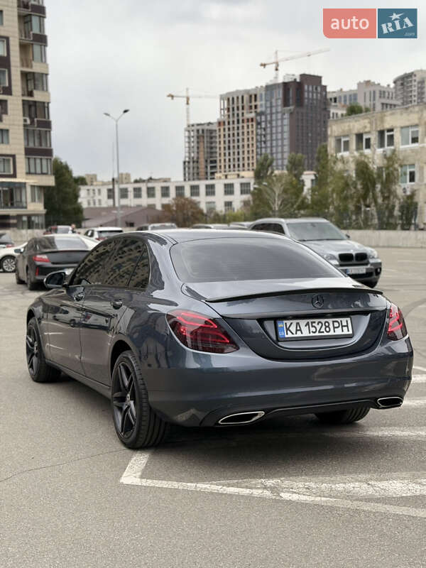 Седан Mercedes-Benz C-Class 2015 в Киеве фото 6 Седан Mercedes-Benz C-Class 2015 в Киеве