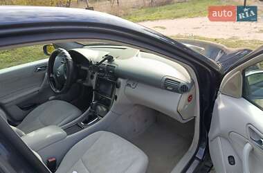 Седан Mercedes-Benz C-Class 2000 в 