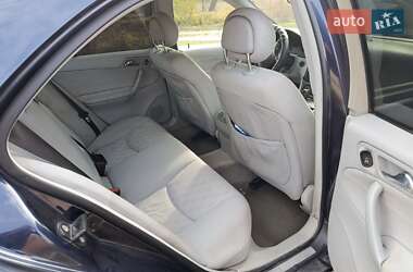 Седан Mercedes-Benz C-Class 2000 в 
