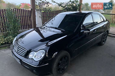 Седан Mercedes-Benz C-Class 2001 в Рогатині