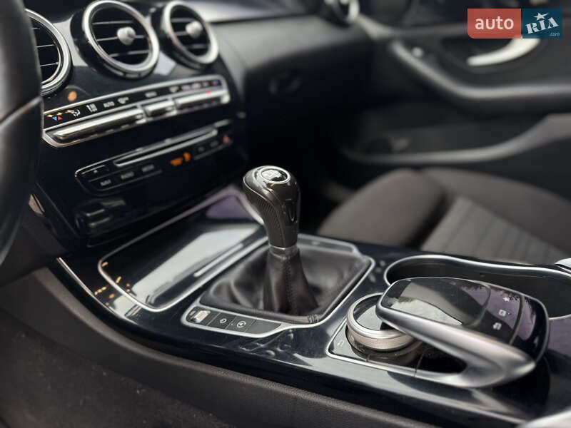 Універсал Mercedes-Benz C-Class 2015 в Києві фото 19 Універсал Mercedes-Benz C-Class 2015 в Києві