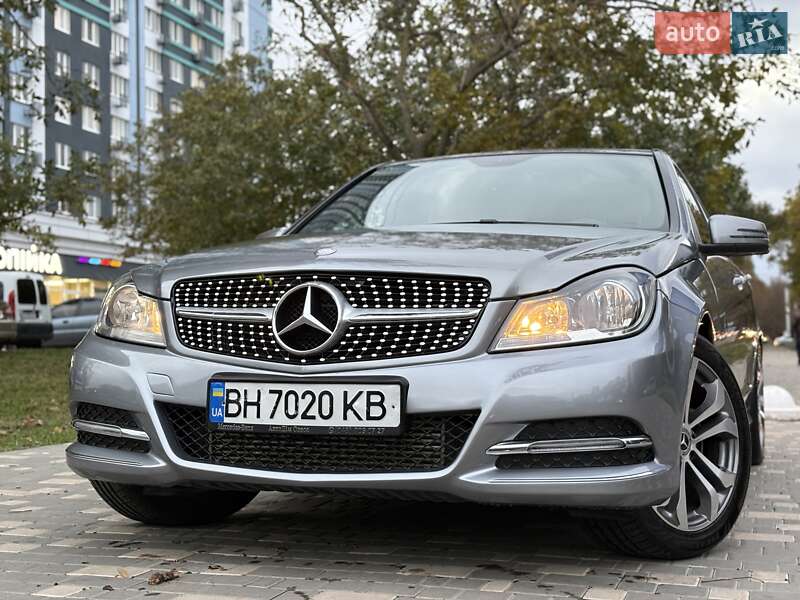 Седан Mercedes-Benz C-Class 2014 в Одессе фото 11 Седан Mercedes-Benz C-Class 2014 в Одессе
