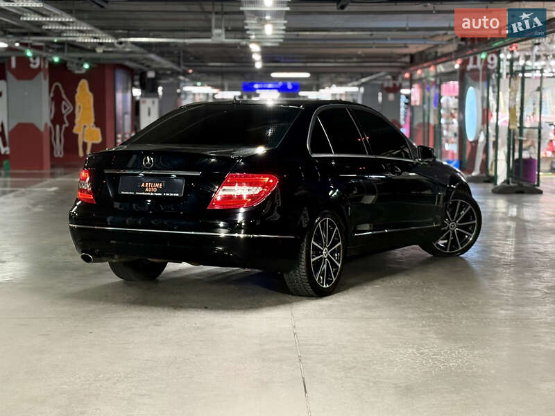 Седан Mercedes-Benz C-Class 2011 в Харкові фото 15 Седан Mercedes-Benz C-Class 2011 в Харкові