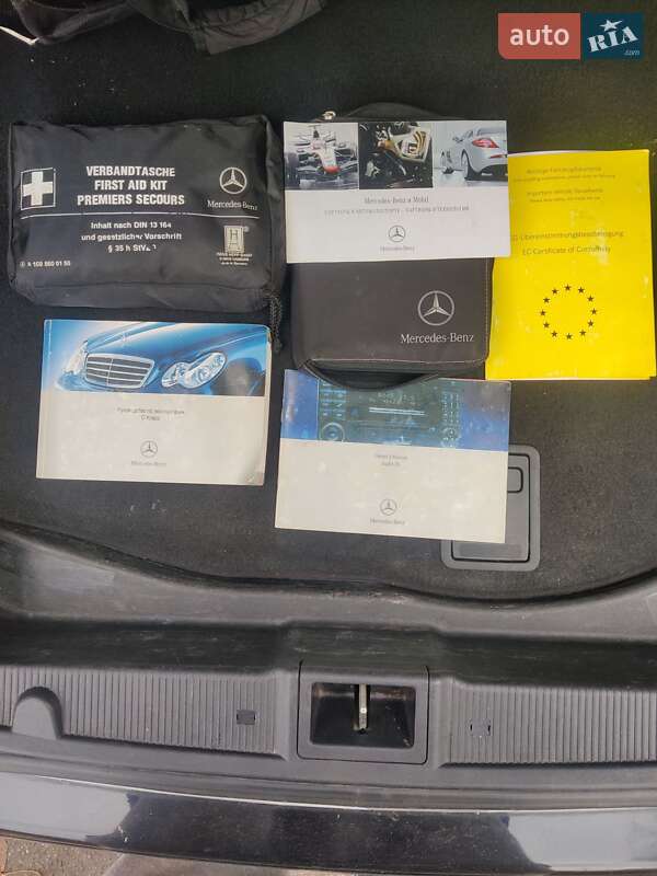 Седан Mercedes-Benz C-Class 2006 в Києві фото 14 Седан Mercedes-Benz C-Class 2006 в Києві