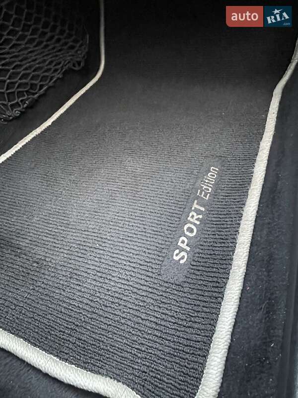 Седан Mercedes-Benz C-Class 2006 в Києві фото 29 Седан Mercedes-Benz C-Class 2006 в Києві