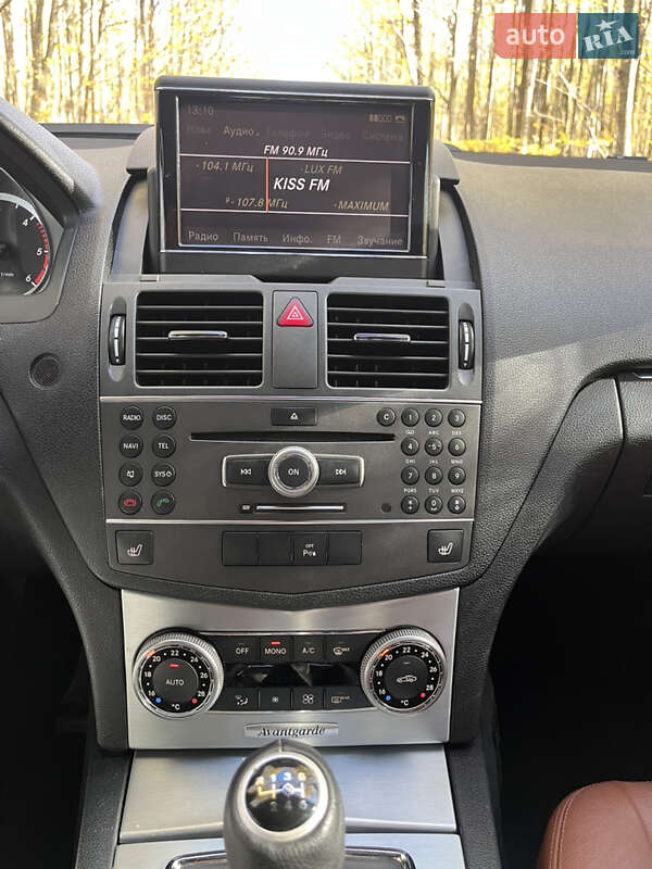 Седан Mercedes-Benz C-Class 2010 в Вінниці фото 4 Седан Mercedes-Benz C-Class 2010 в Вінниці