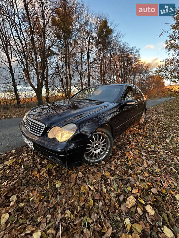 Mercedes-Benz C-Class 2001