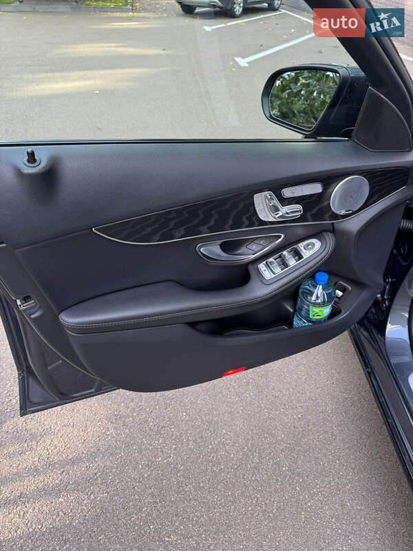 Седан Mercedes-Benz C-Class 2016 в Києві фото 17 Седан Mercedes-Benz C-Class 2016 в Києві