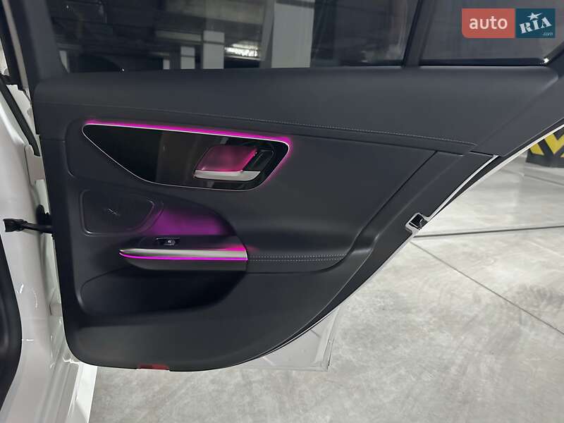 Седан Mercedes-Benz C-Class 2022 в Днепре