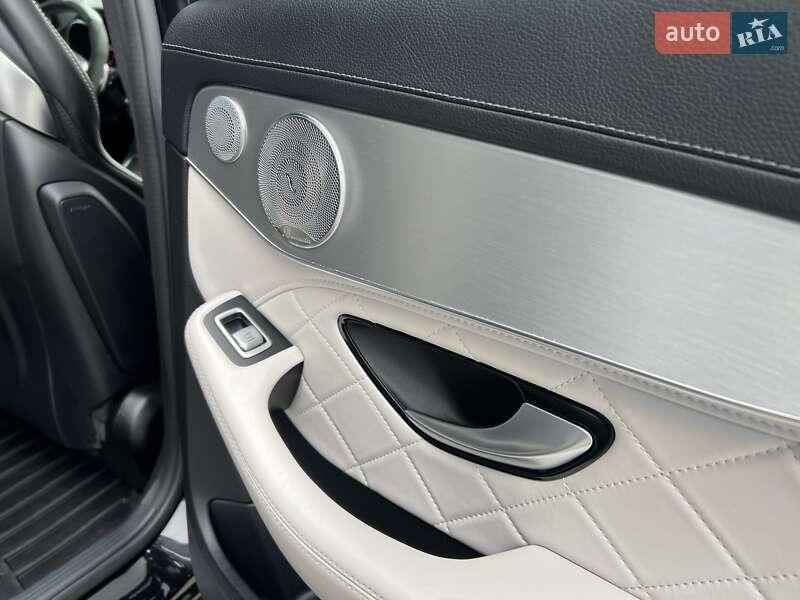 Седан Mercedes-Benz C-Class 2015 в Киеве