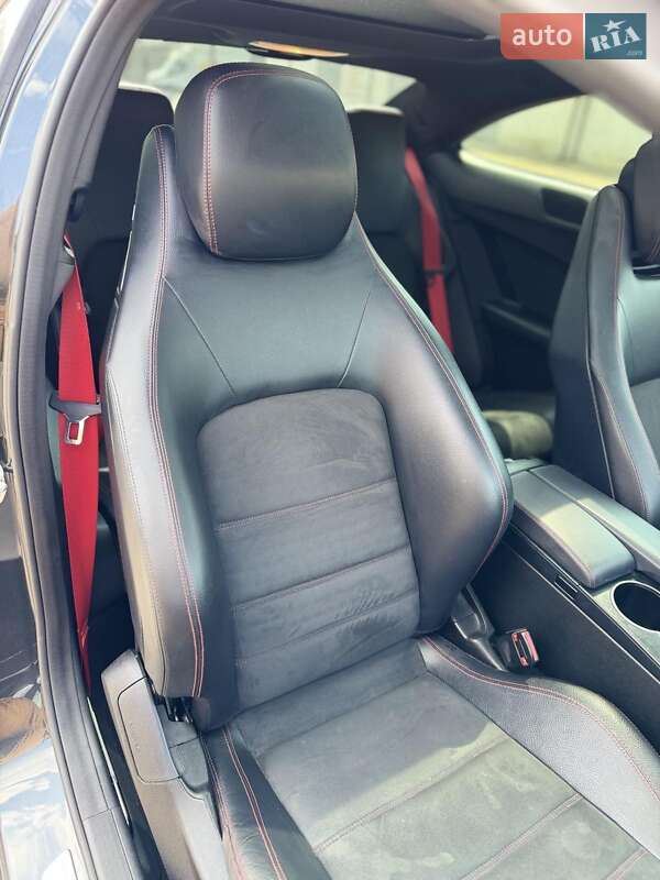 Купе Mercedes-Benz C-Class 2012 в Києві фото 10 Купе Mercedes-Benz C-Class 2012 в Києві