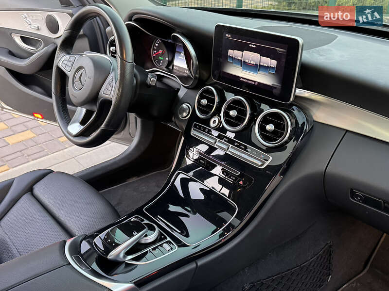 Седан Mercedes-Benz C-Class 2017 в Одесі