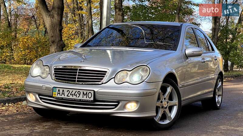 Mercedes-Benz C-Class 2006 Mercedes-Benz C-Class 2006