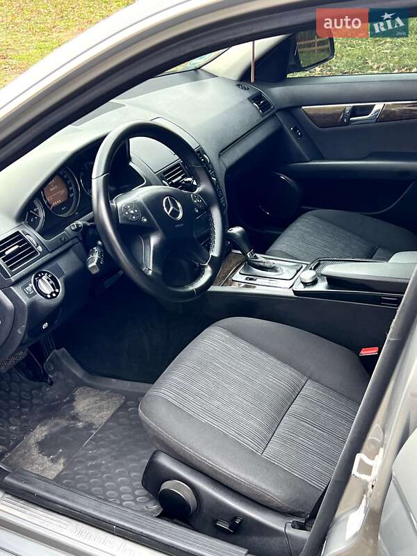 Універсал Mercedes-Benz C-Class 2007 в Вінниці фото 2 Універсал Mercedes-Benz C-Class 2007 в Вінниці