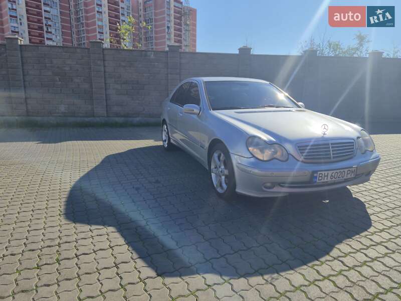 Седан Mercedes-Benz C-Class 2000 в Чорноморську