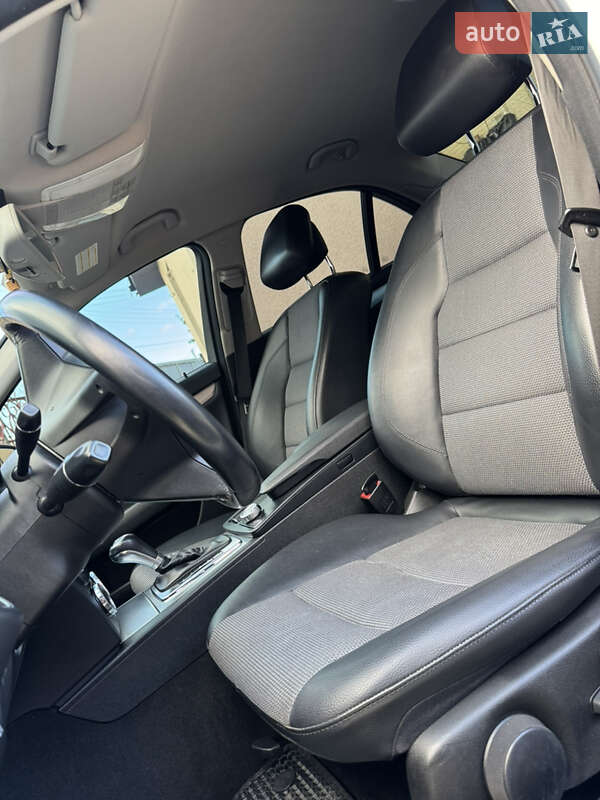 Седан Mercedes-Benz C-Class 2011 в Калинівці