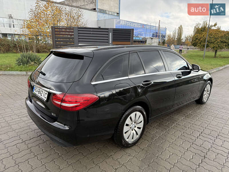 Універсал Mercedes-Benz C-Class 2015 в Ужгороді