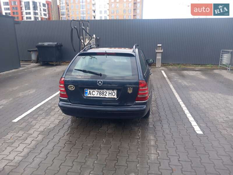 Універсал Mercedes-Benz C-Class 2002 в Луцьку