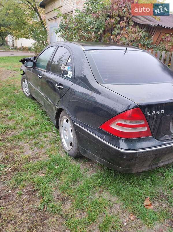 Mercedes-Benz C-Class 2002