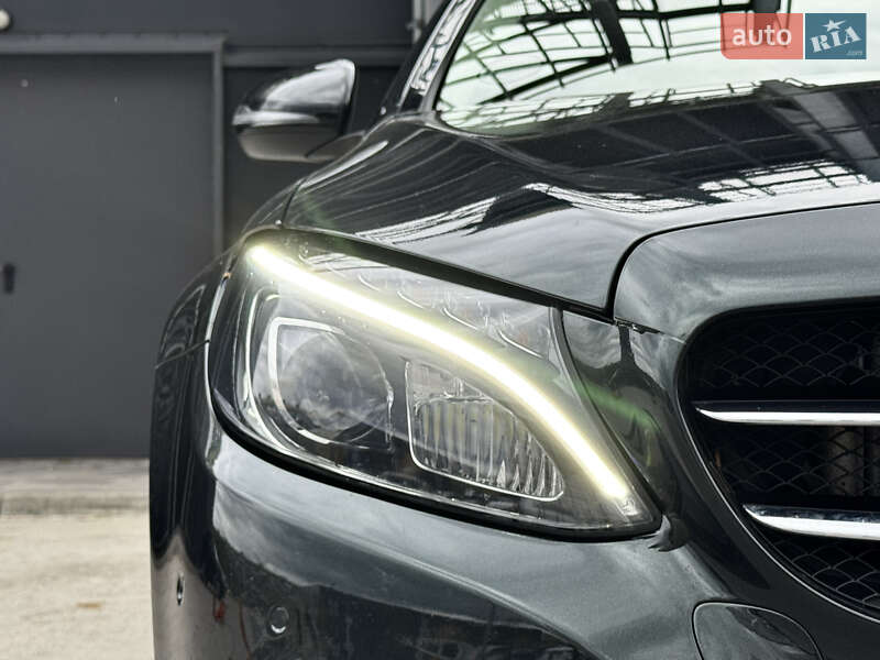 Седан Mercedes-Benz C-Class 2018 в Києві фото 10 Седан Mercedes-Benz C-Class 2018 в Києві