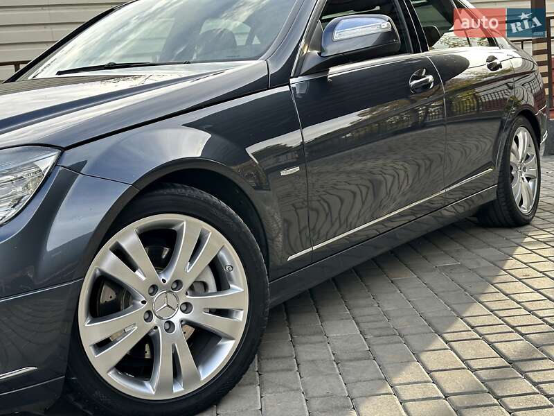 Седан Mercedes-Benz C-Class 2008 в Одесі фото 21 Седан Mercedes-Benz C-Class 2008 в Одесі