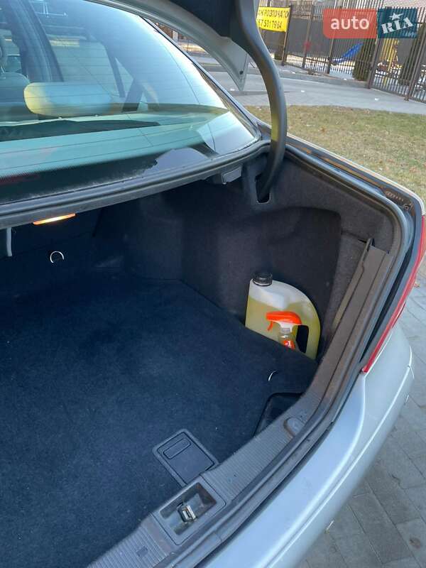Седан Mercedes-Benz C-Class 2003 в Миколаєві