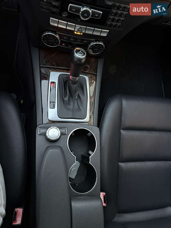 Седан Mercedes-Benz C-Class 2012 в Одесі