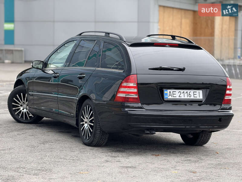 Універсал Mercedes-Benz C-Class 2005 в Дніпрі фото 4 Універсал Mercedes-Benz C-Class 2005 в Дніпрі
