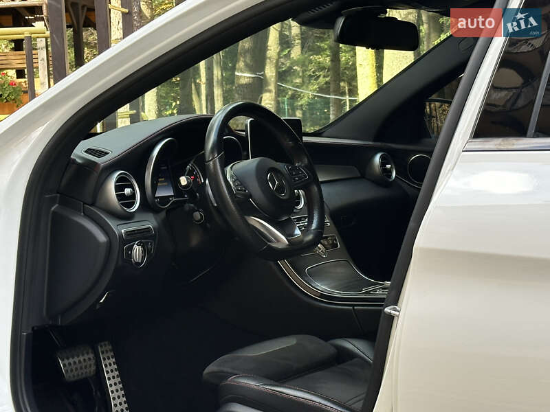 Седан Mercedes-Benz C-Class 2016 в Дрогобыче фото 83 Седан Mercedes-Benz C-Class 2016 в Дрогобыче