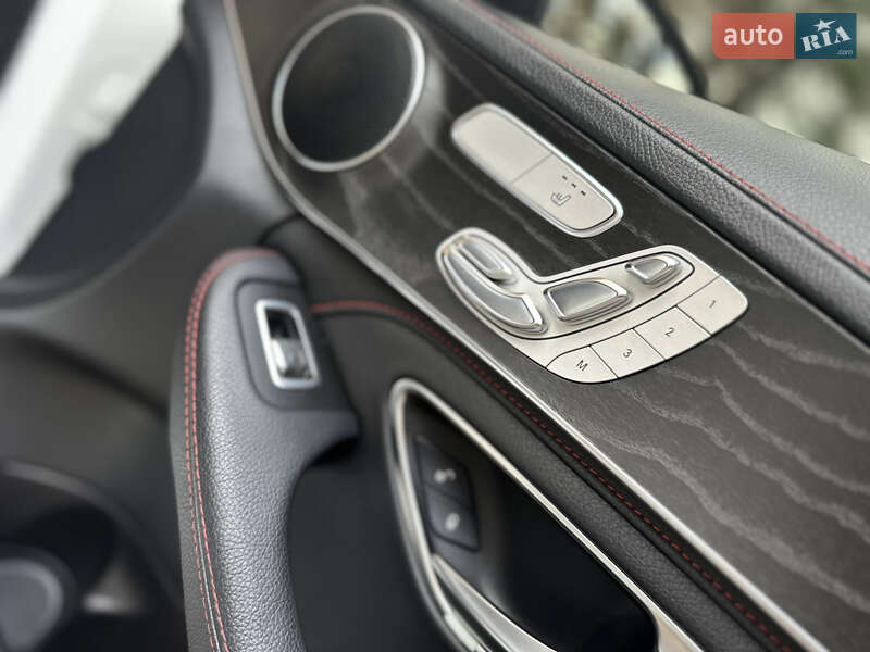 Седан Mercedes-Benz C-Class 2016 в Дрогобыче фото 90 Седан Mercedes-Benz C-Class 2016 в Дрогобыче