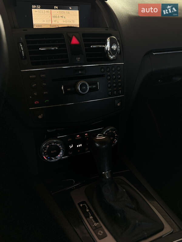 Седан Mercedes-Benz C-Class 2007 в Миколаєві фото 12 Седан Mercedes-Benz C-Class 2007 в Миколаєві