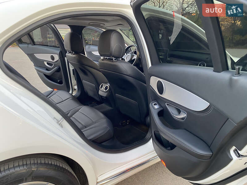 Седан Mercedes-Benz C-Class 2014 в Киеве
