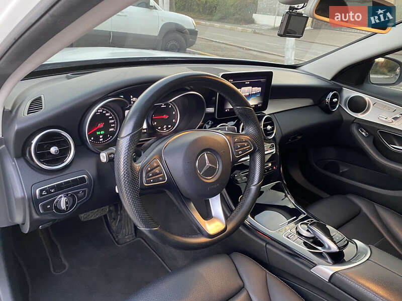 Седан Mercedes-Benz C-Class 2014 в Киеве