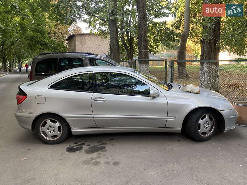 Mercedes-Benz C-Class 2002