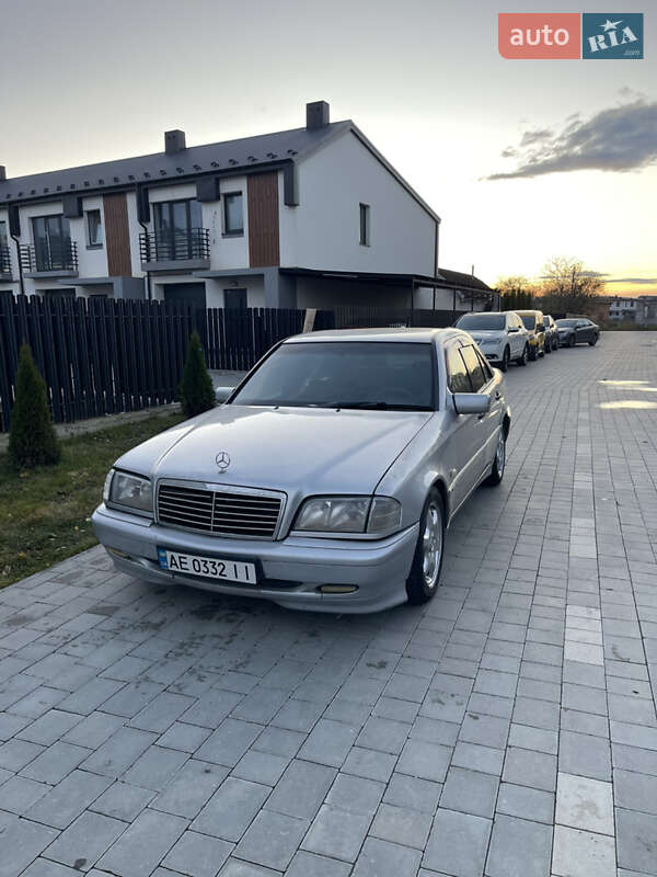 Седан Mercedes-Benz C-Class 1998 в Ивано-Франковске фото 2 Седан Mercedes-Benz C-Class 1998 в Ивано-Франковске