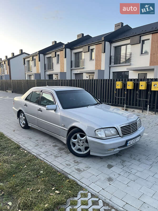 Седан Mercedes-Benz C-Class 1998 в Ивано-Франковске фото 18 Седан Mercedes-Benz C-Class 1998 в Ивано-Франковске