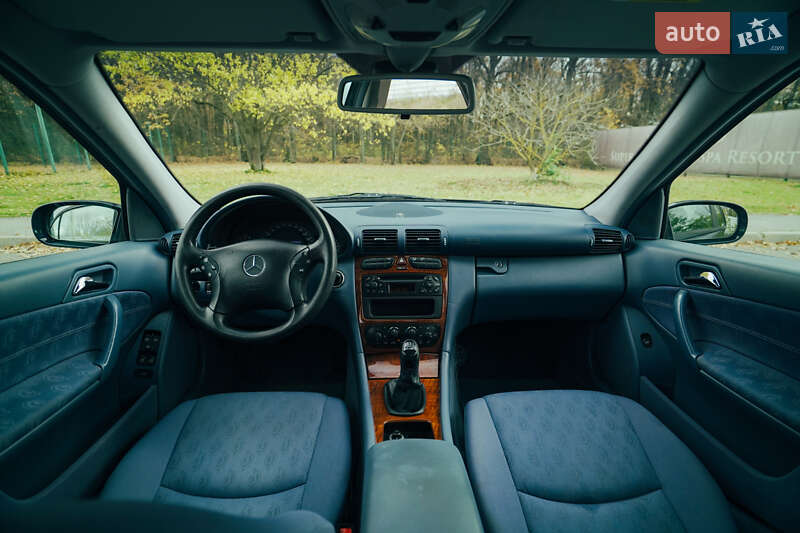 Седан Mercedes-Benz C-Class 2003 в Харкові фото 13 Седан Mercedes-Benz C-Class 2003 в Харкові