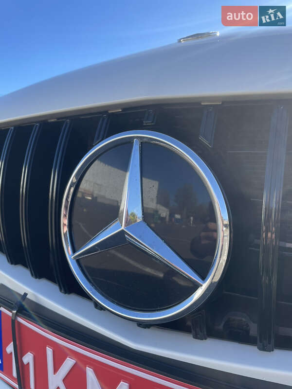 Кабриолет Mercedes-Benz C-Class 2018 в Одессе фото 16 Кабриолет Mercedes-Benz C-Class 2018 в Одессе