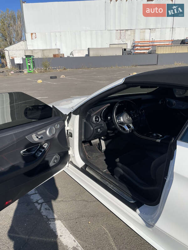 Кабриолет Mercedes-Benz C-Class 2018 в Одессе фото 58 Кабриолет Mercedes-Benz C-Class 2018 в Одессе